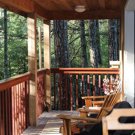 The Perch On Gabriola Bed & Breakfast Luaran gambar